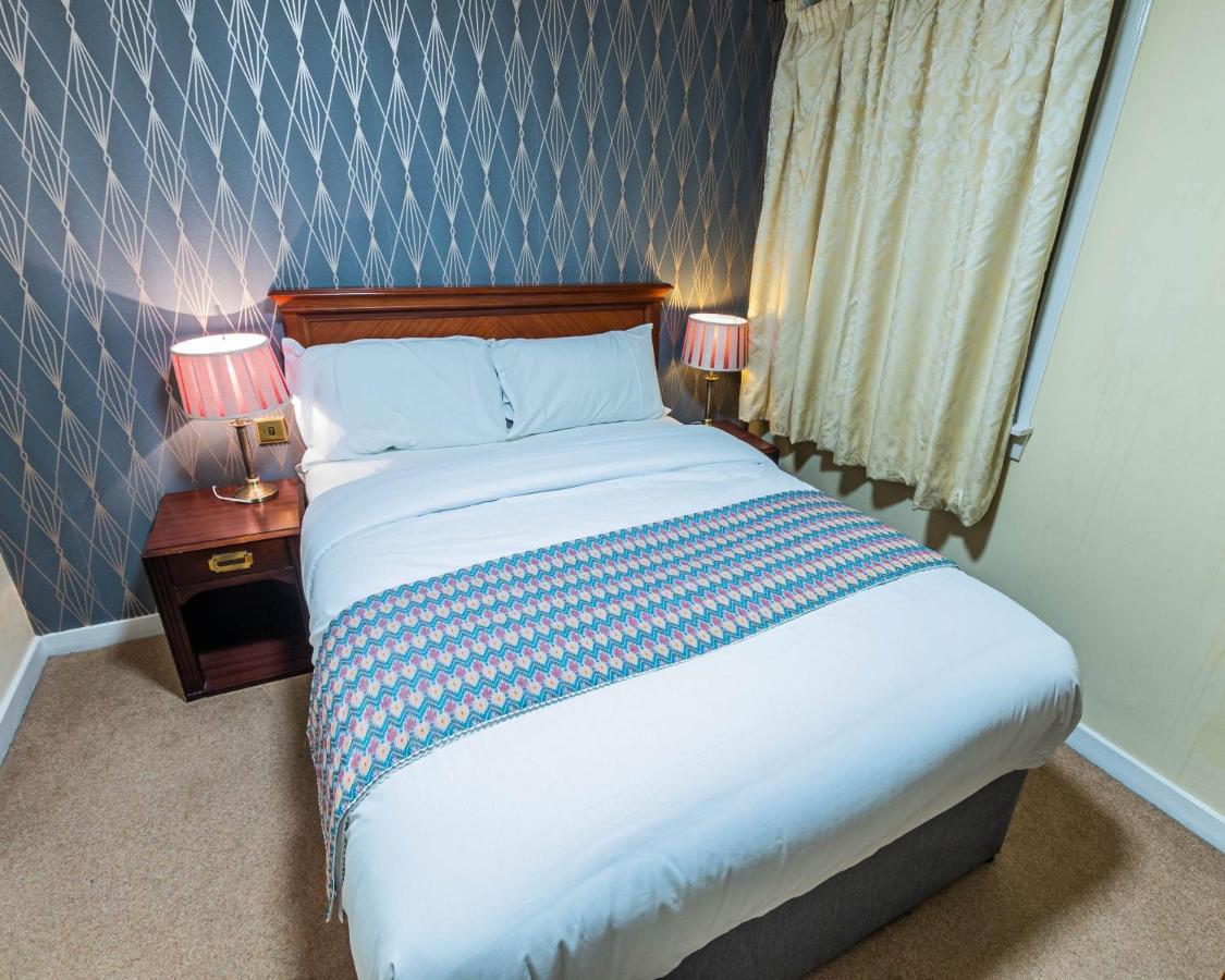 Grampian Hotel Перт Екстер'єр фото